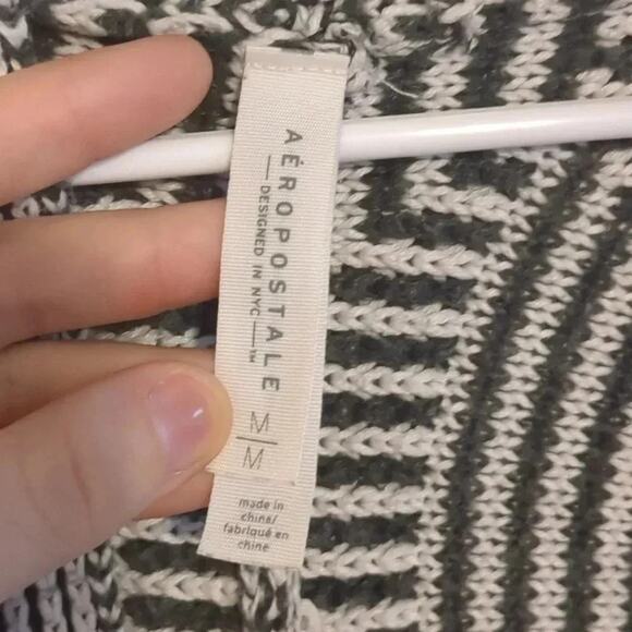 Aeropostale black and white knit cocoon cardigan size Medium - Picture 3 of 5